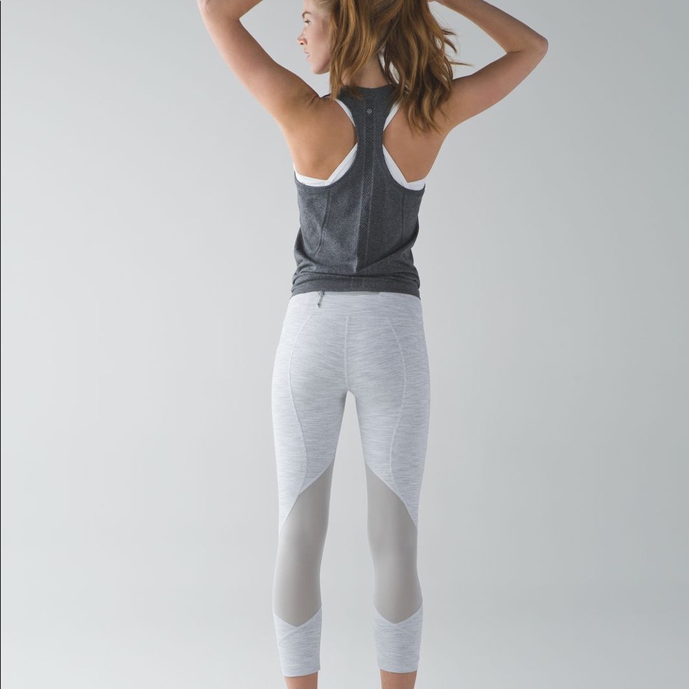 Lululemon Pace Rival Crop Grey Stripe